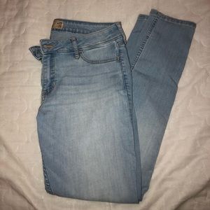 light wash jeans!